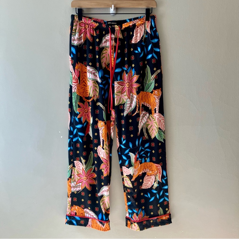 ROOM SERVICE Floral Tiger Print Pajama Bottom